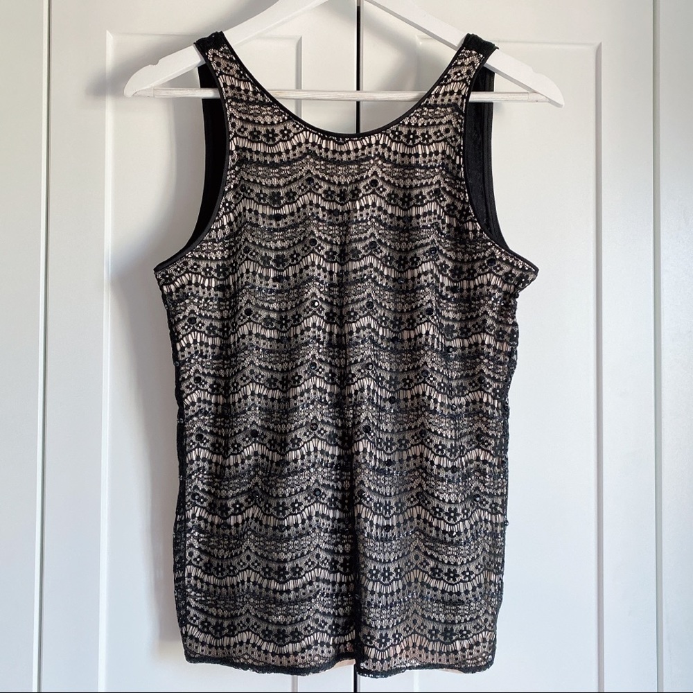 Like new Ann Taylor lace top